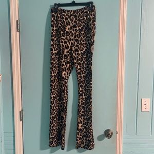 Size 1X cheetah flare pants